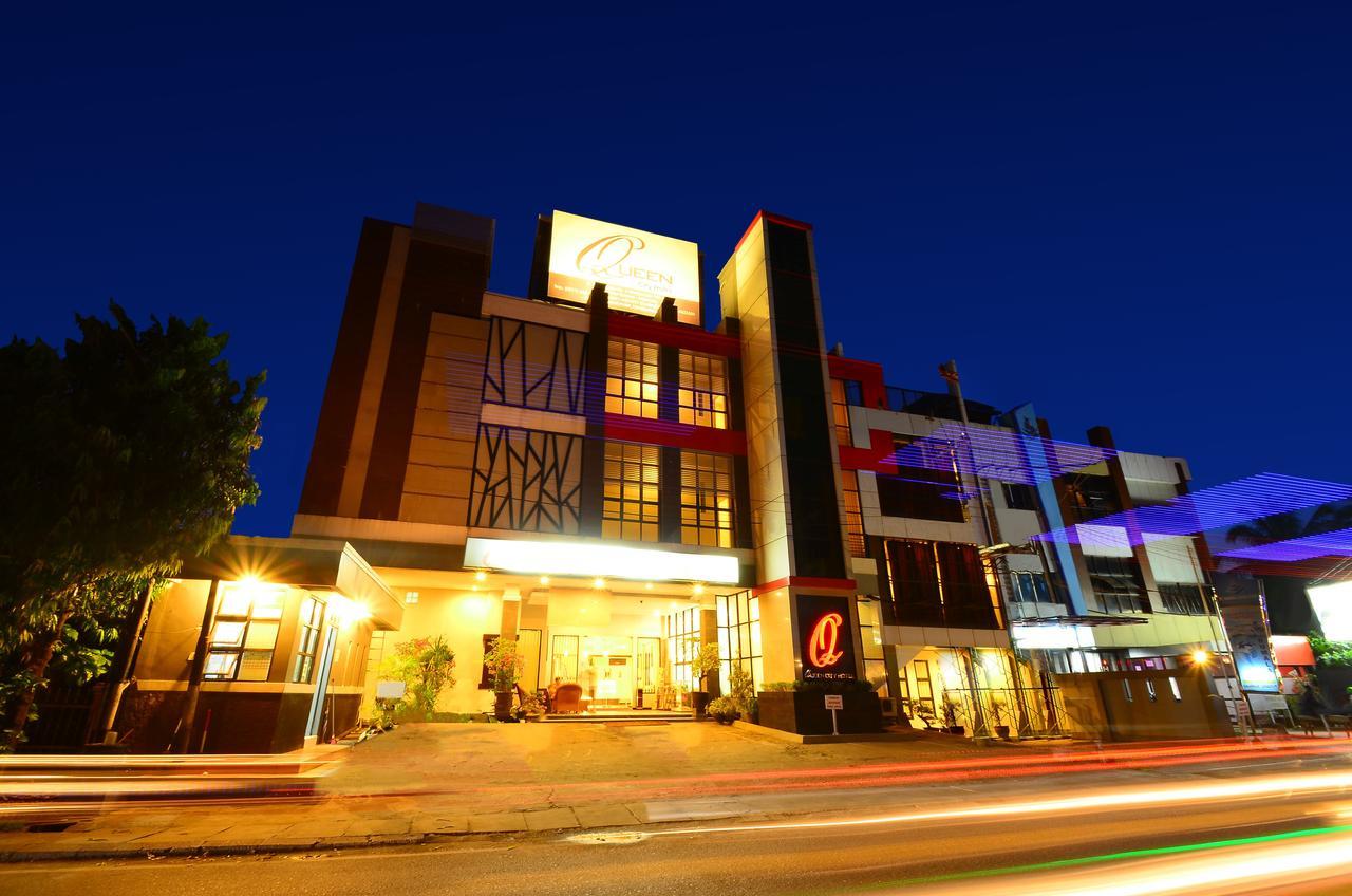 Queen City Hotel Banjarmasin Exterior foto